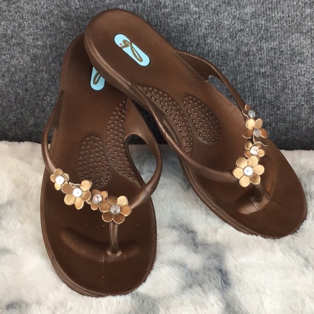 OKA b.‎ Brown Floral Thong Sandals Made in USA Women's Sz 8M